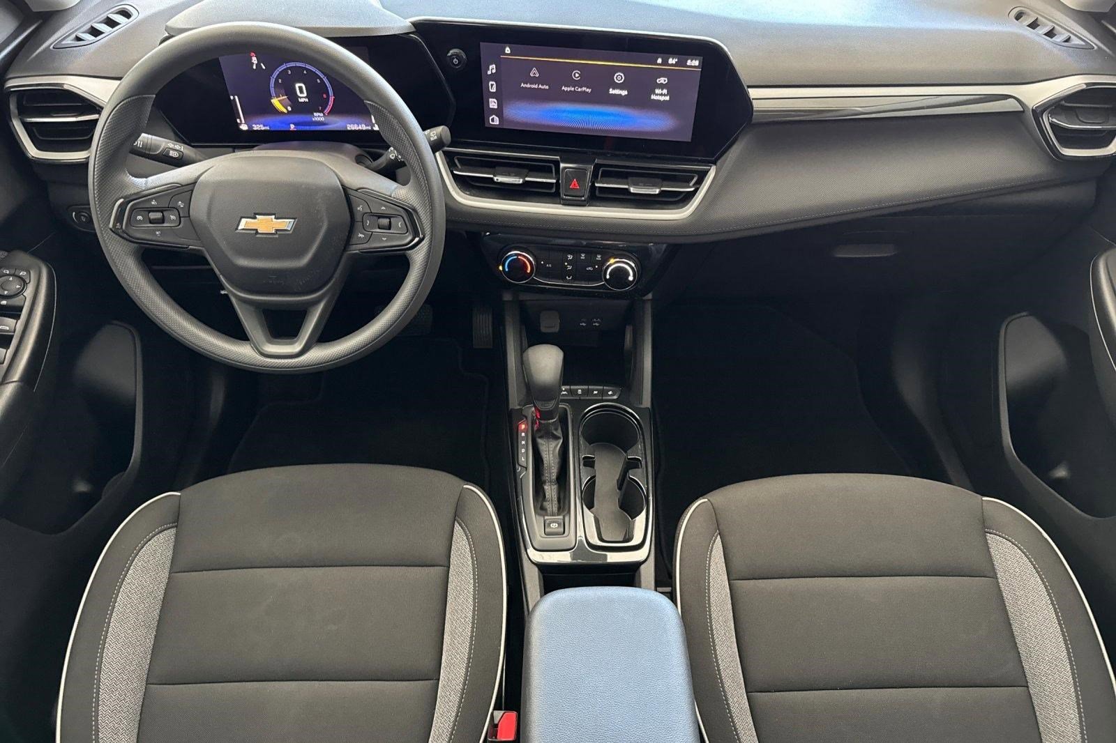 Used 2025 Chevrolet TrailBlazer LT FWD image 17
