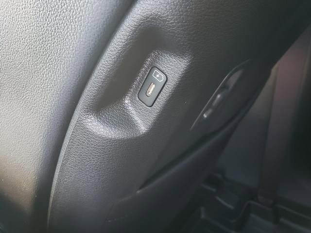 Used 2026 Kia Sportage SX Prestige image 14