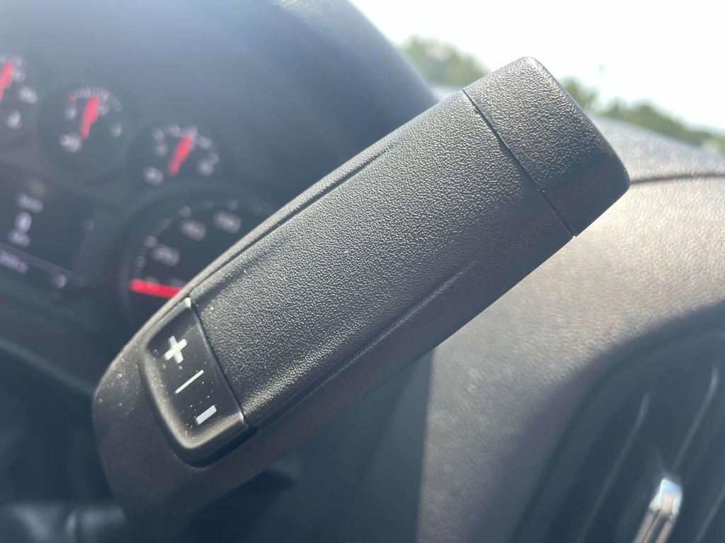 Used 2024 Chevrolet Silverado 1500 W/T image 28