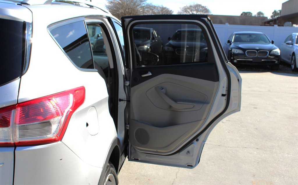 Used 2014 Ford Escape Titanium image 31
