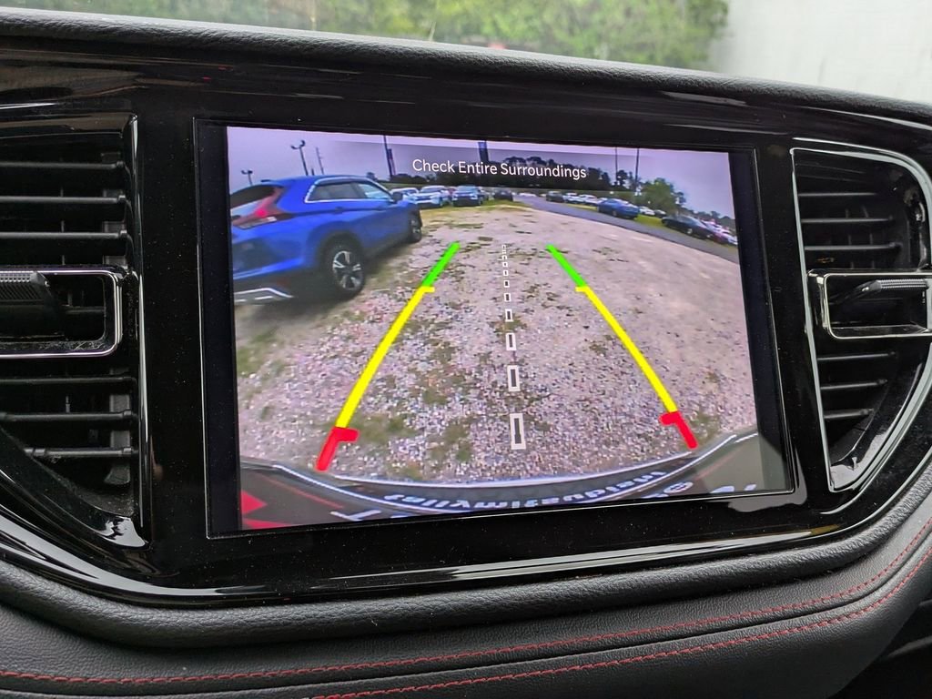 Used 2023 Dodge Durango GT image 24