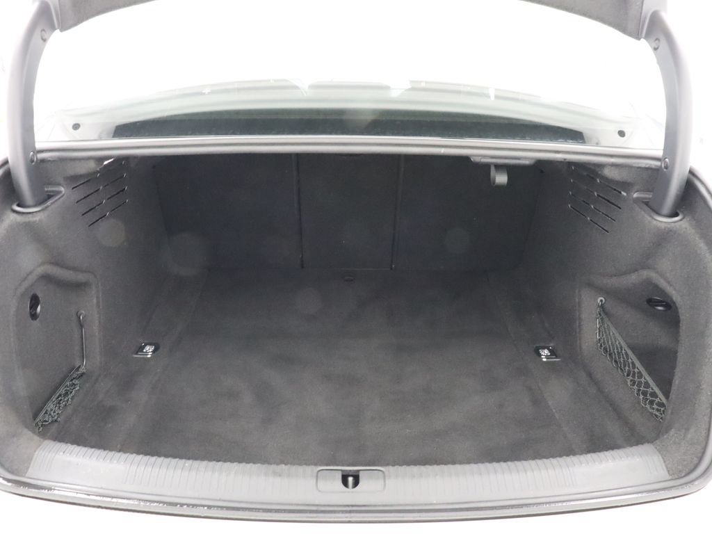 Used 2023 Audi A4 2.0T Premium w/ Convenience Package AWD/4WD image 34