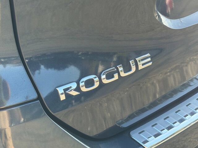 Used 2015 Nissan Rogue S image 33