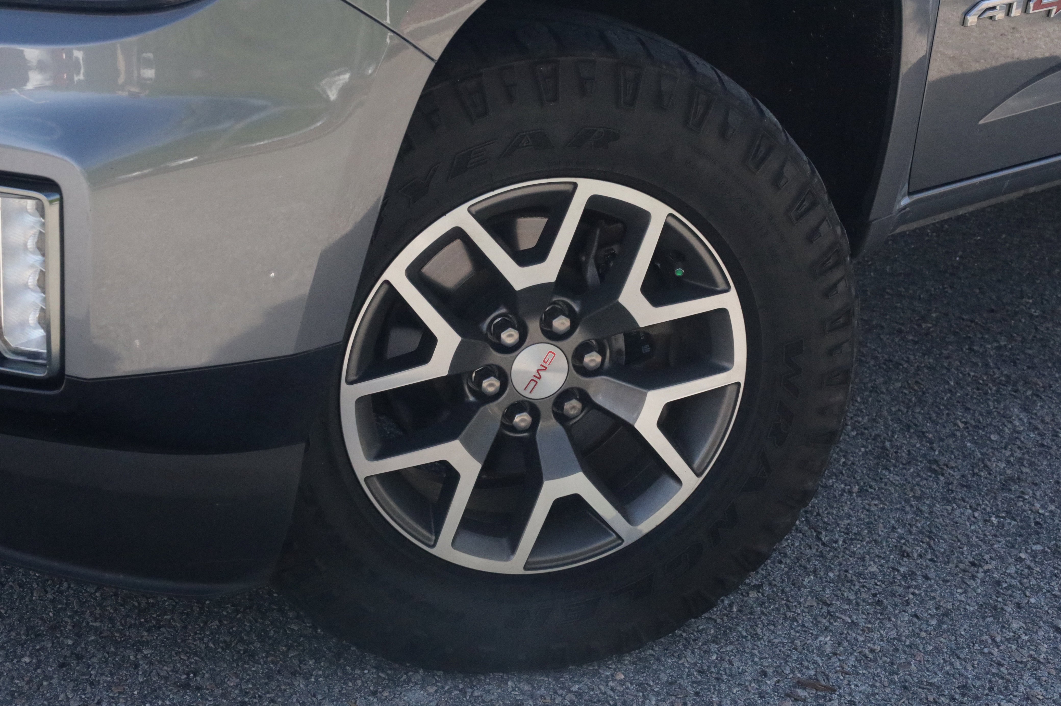 Used 2021 GMC Canyon AT4 w/ Trailering Package image 15