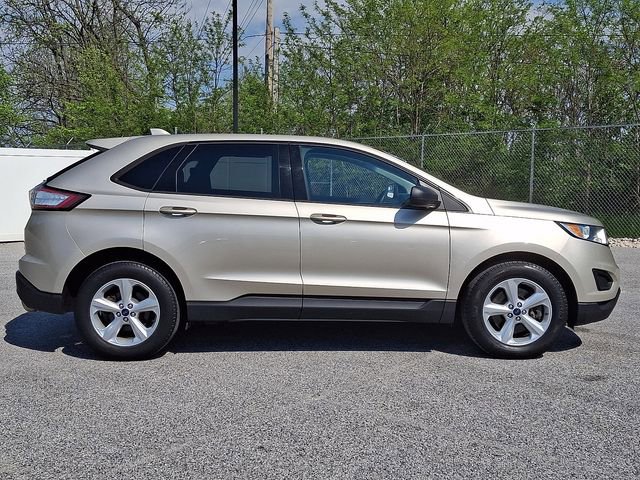 Used 2017 Ford Edge SE AWD/4WD image 10