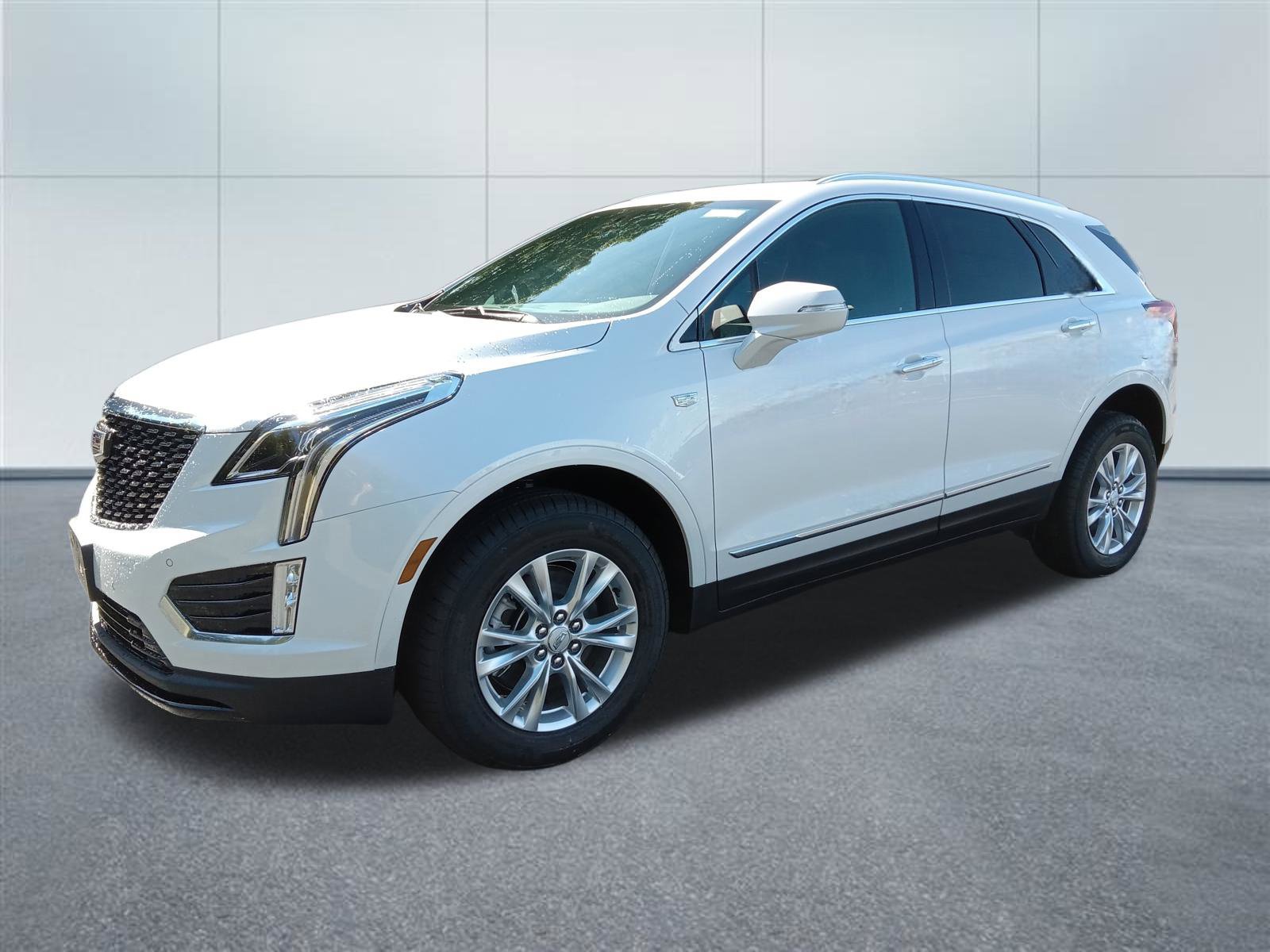 New 2026 Cadillac XT5 Luxury