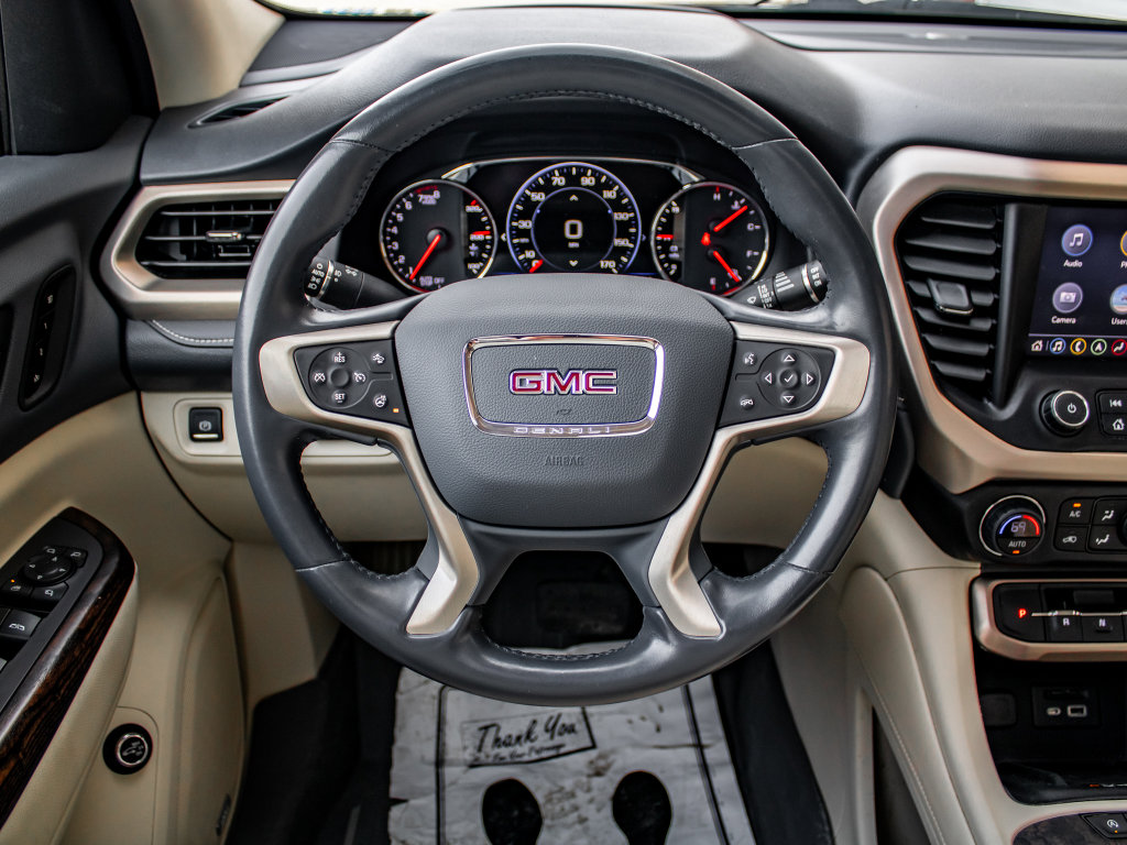 Used 2020 GMC Acadia Denali w/ Denali Ultimate Package AWD/4WD image 23