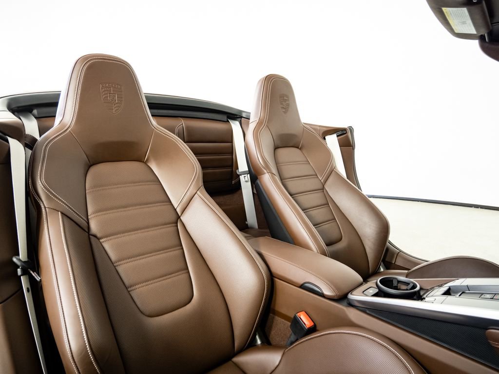 Certified 2024 Porsche 911 Carrera GTS image 21