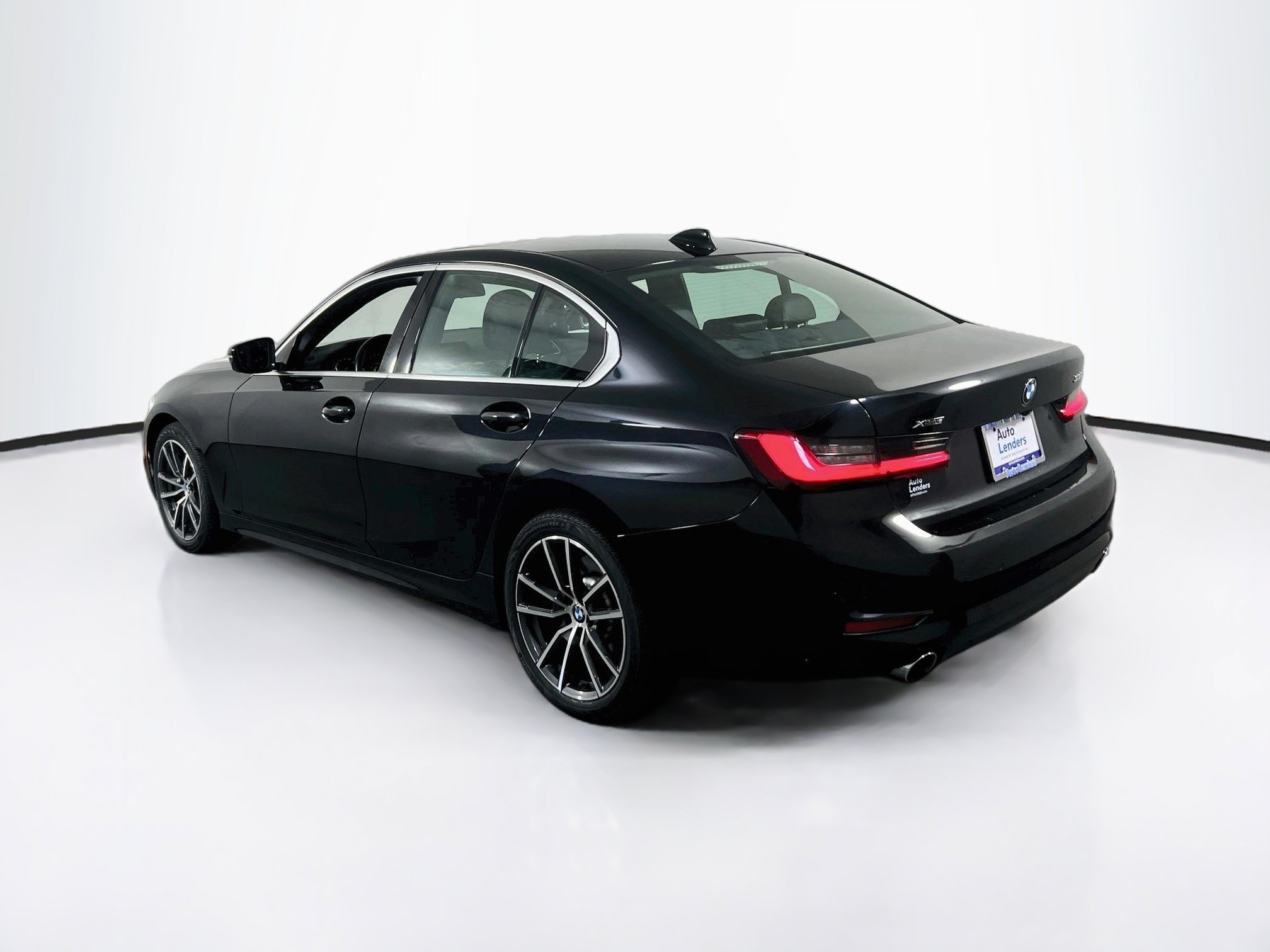 Used 2021 BMW 330i xDrive Sedan w/ Driving Assistance Package AWD/4WD image 7