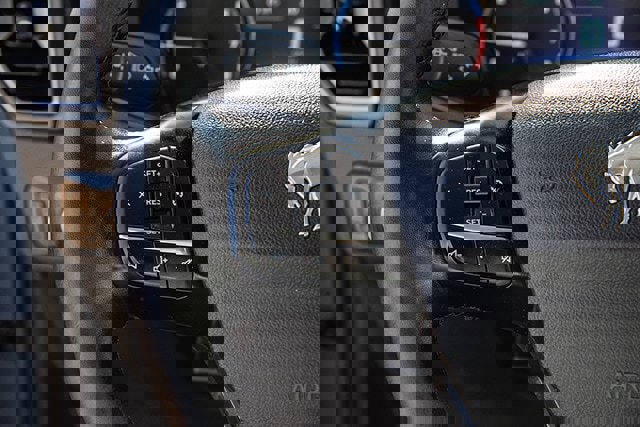 Used 2024 Ford Bronco Sport Outer Banks w/ Tech Package image 9