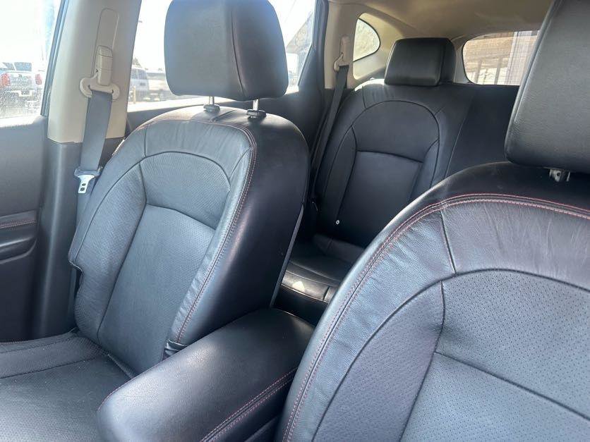 Used 2012 Nissan Rogue SL AWD/4WD image 10