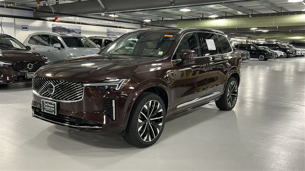Used 2026 Volvo XC90 B6 Plus w/ Protection Package AWD/4WD image 3