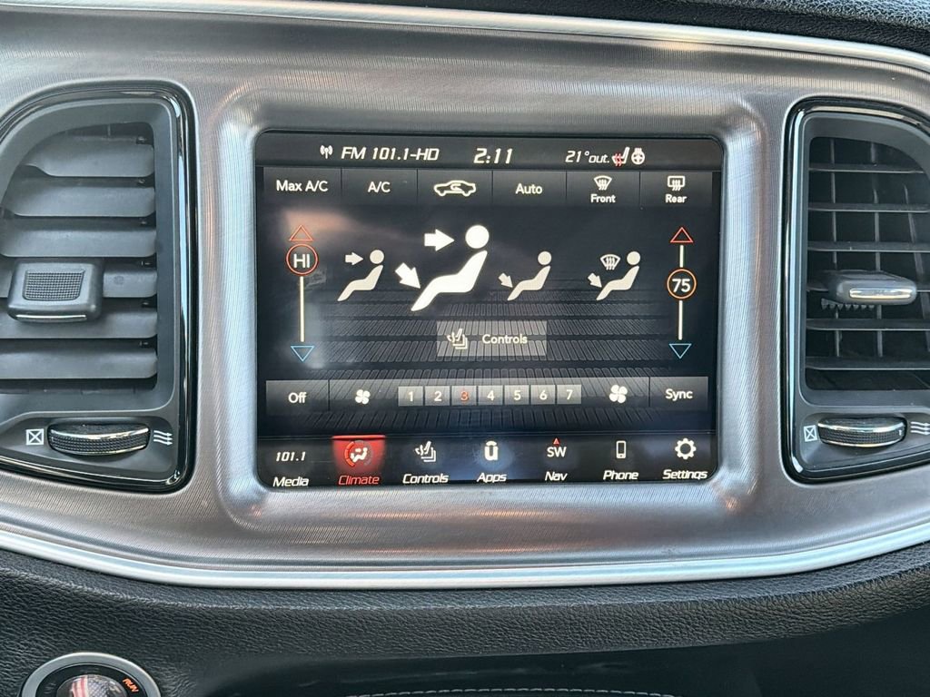 Used 2022 Dodge Challenger R/T Scat Pack w/ Driver Convenience Group image 21