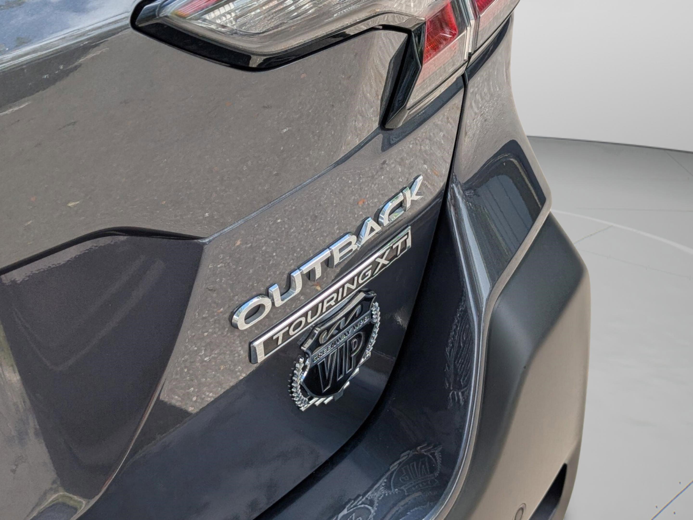 Used 2023 Subaru Outback Touring XT AWD/4WD image 21