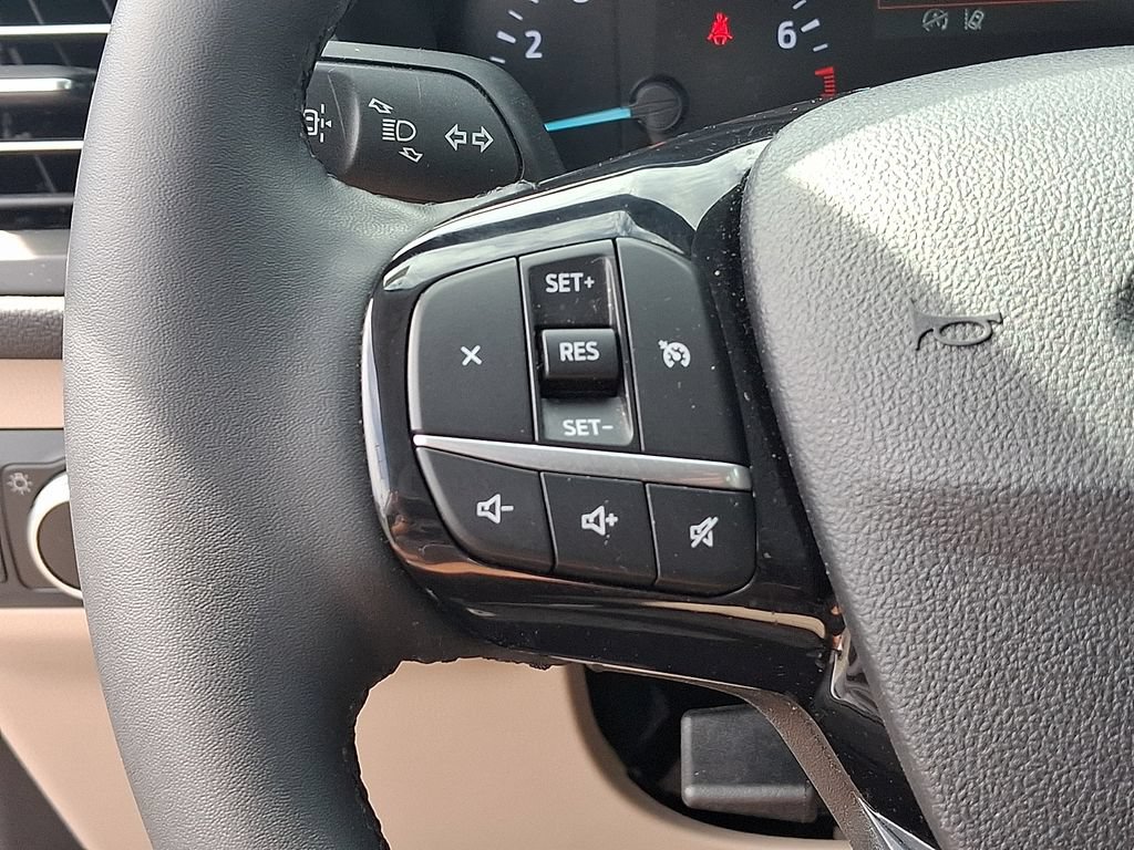 Used 2021 Ford Escape SEL FWD image 21
