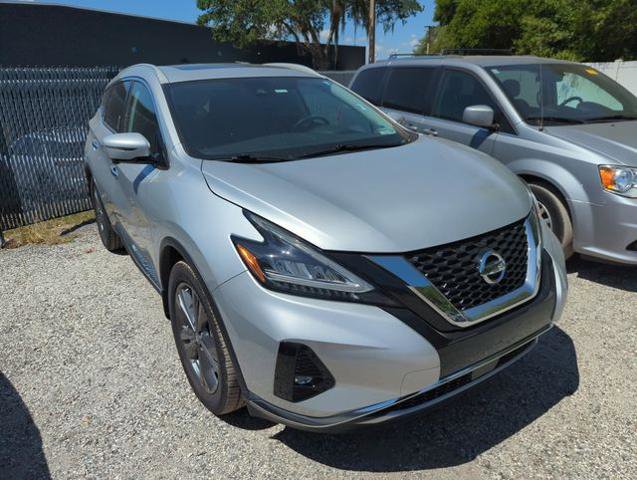 Certified 2021 Nissan Murano Platinum w/ Cargo Package FWD image 1