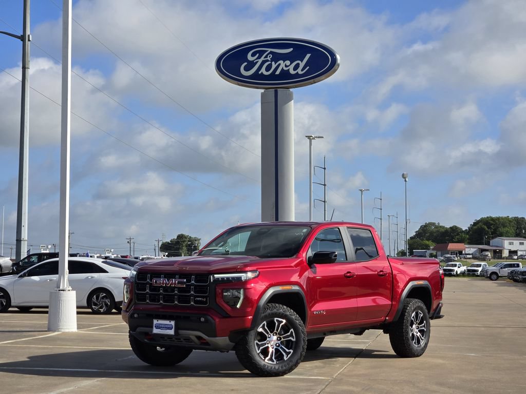 Used 2024 GMC Canyon AT4 w/ Technology Package AWD/4WD image 2