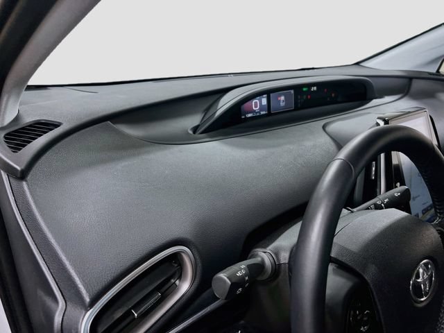 Used 2022 Toyota Prius Prime XLE FWD image 9