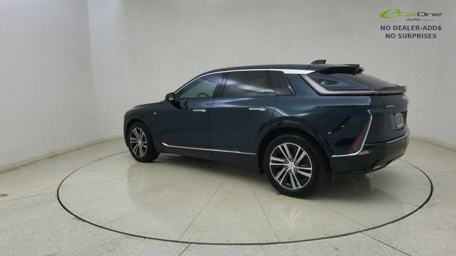 Used 2025 Cadillac Lyriq Luxury w/ LPO, Floor Liner Package RWD image 69