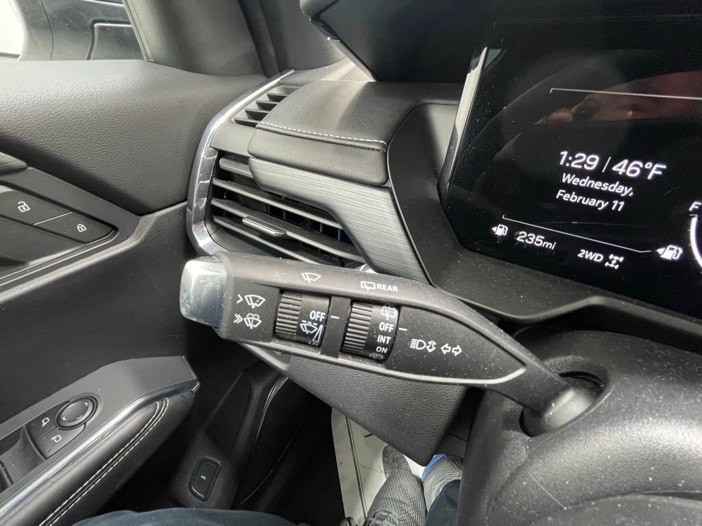Used 2025 GMC Acadia Elevation AWD/4WD image 22