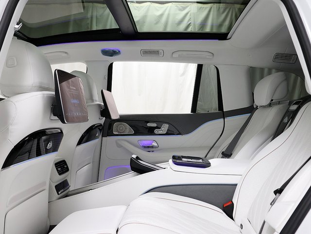 New 2026 Mercedes-Benz Maybach GLS 600 4MATIC image 14