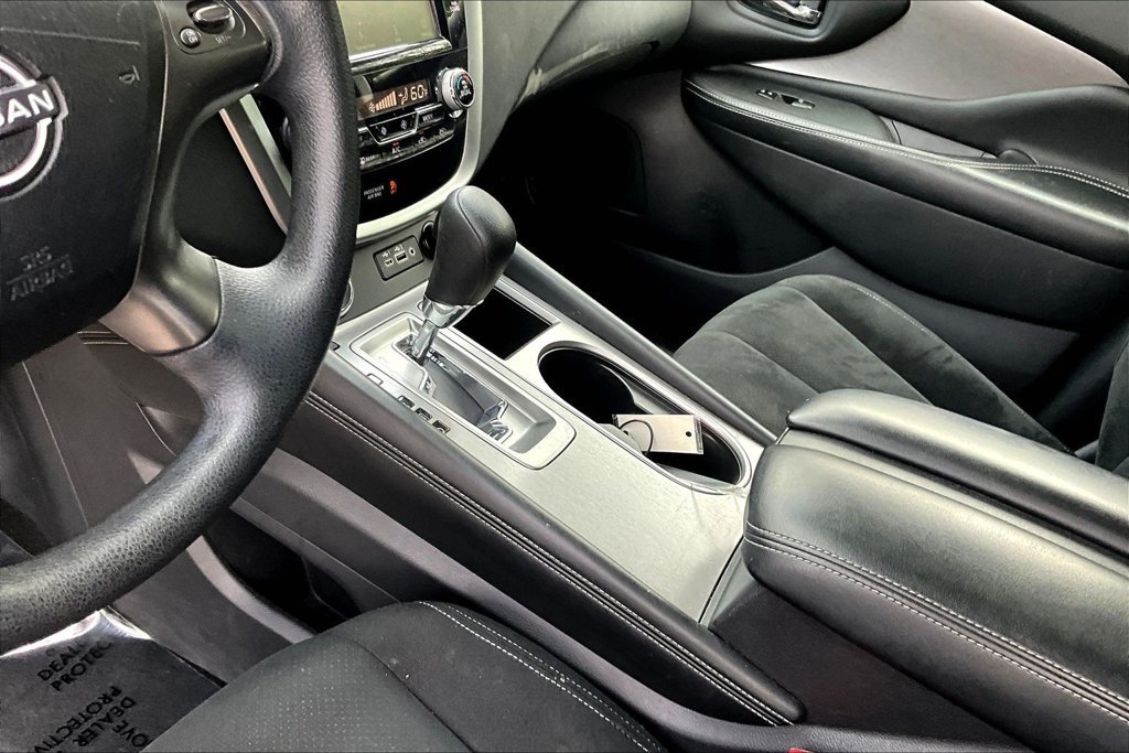 Used 2023 Nissan Murano S AWD/4WD image 16