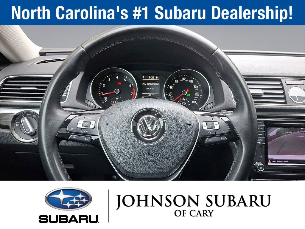 Used 2016 Volkswagen Passat 1.8T SE FWD image 17