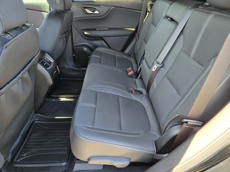 Used 2023 Chevrolet Blazer LT AWD/4WD image 12