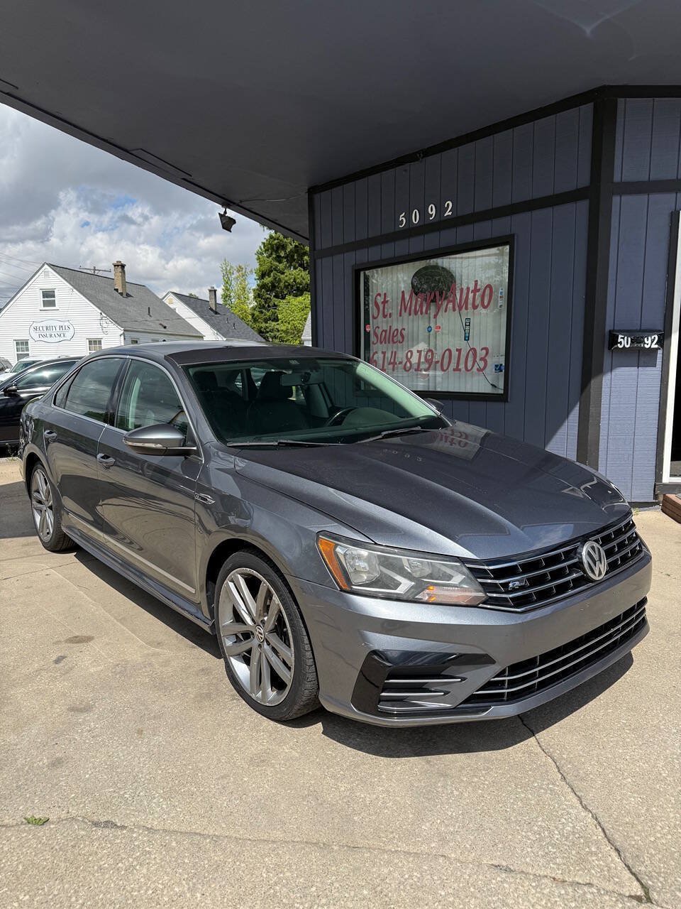 Used 2017 Volkswagen Passat 1.8T R-Line