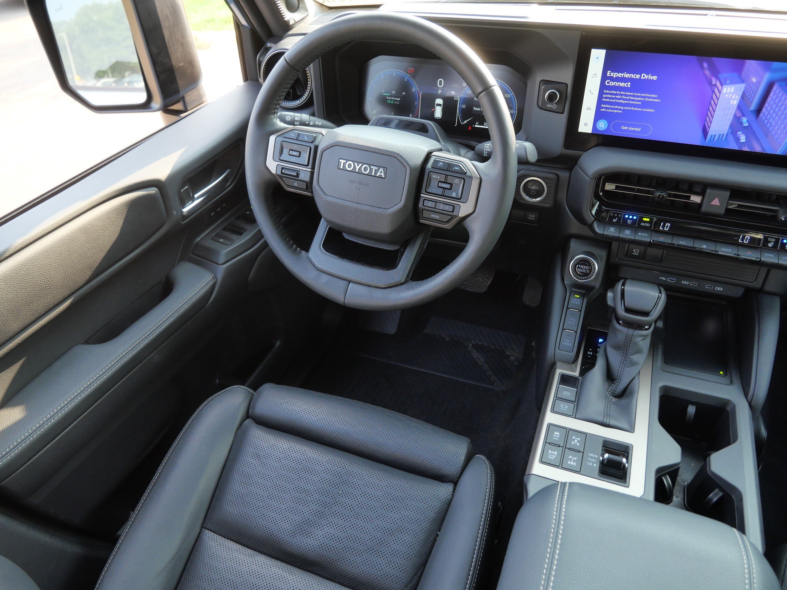 Certified 2025 Toyota Land Cruiser w/ Premium Package AWD/4WD image 10