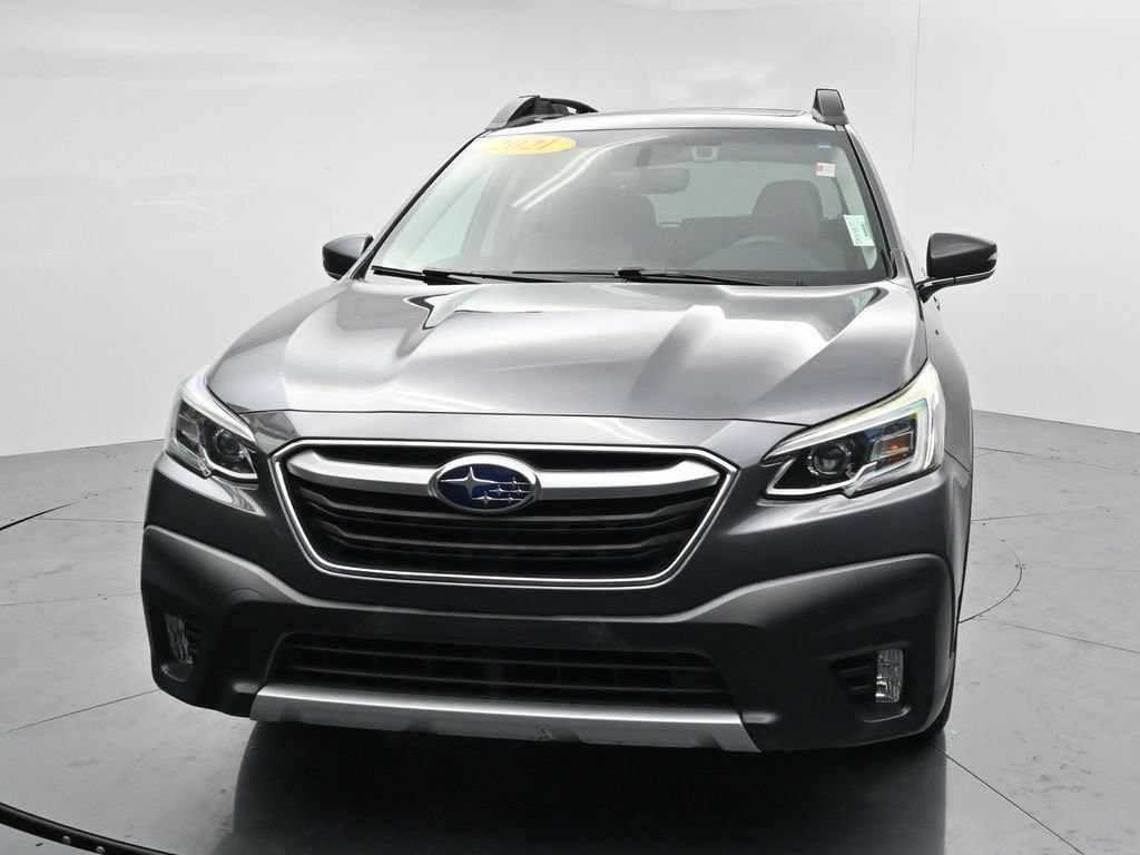 Used 2021 Subaru Outback Limited XT AWD/4WD image 3