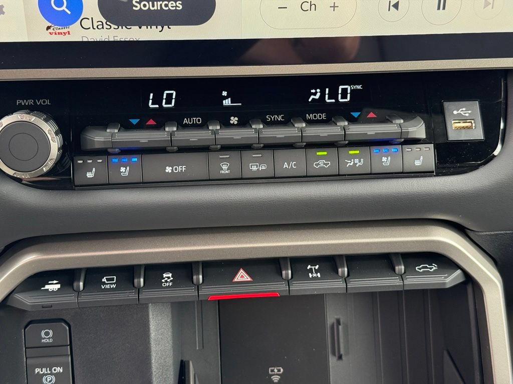 New 2026 Toyota Tundra Platinum AWD/4WD image 30