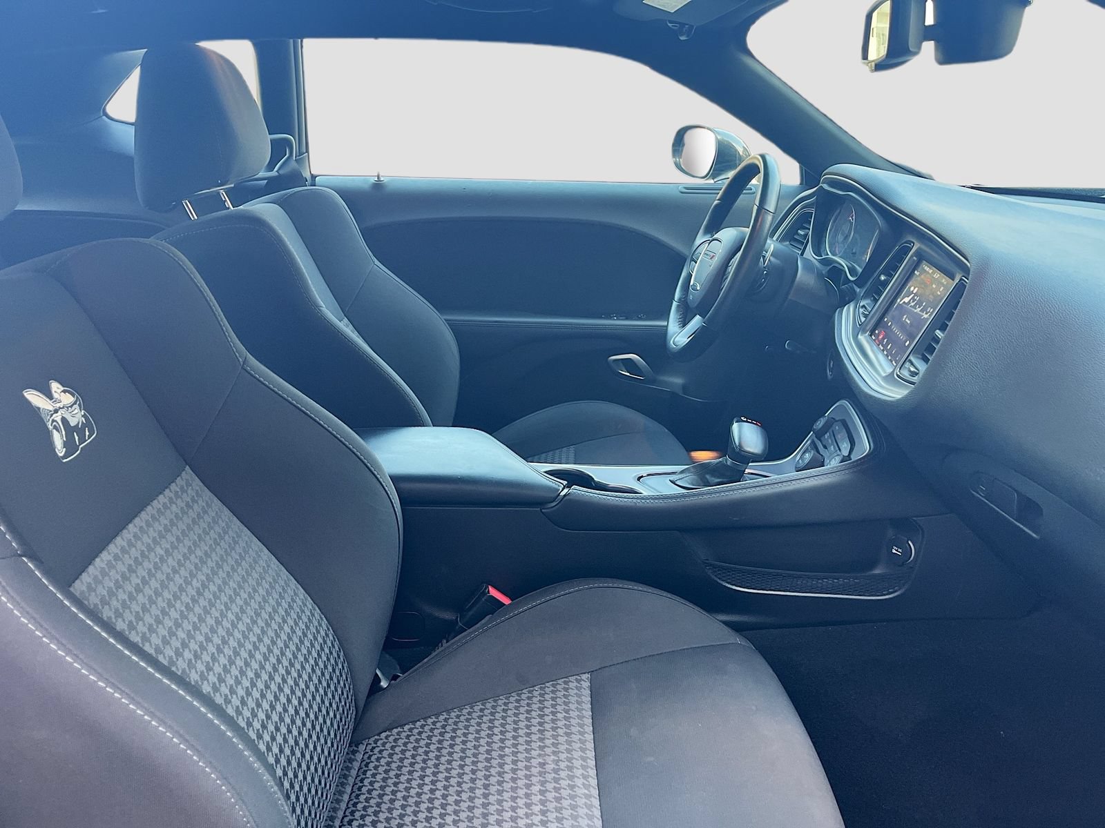 Used 2022 Dodge Challenger R/T Scat Pack RWD image 27