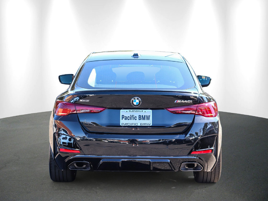 Used 2026 BMW 440i xDrive w/ Premium Package AWD/4WD image 5