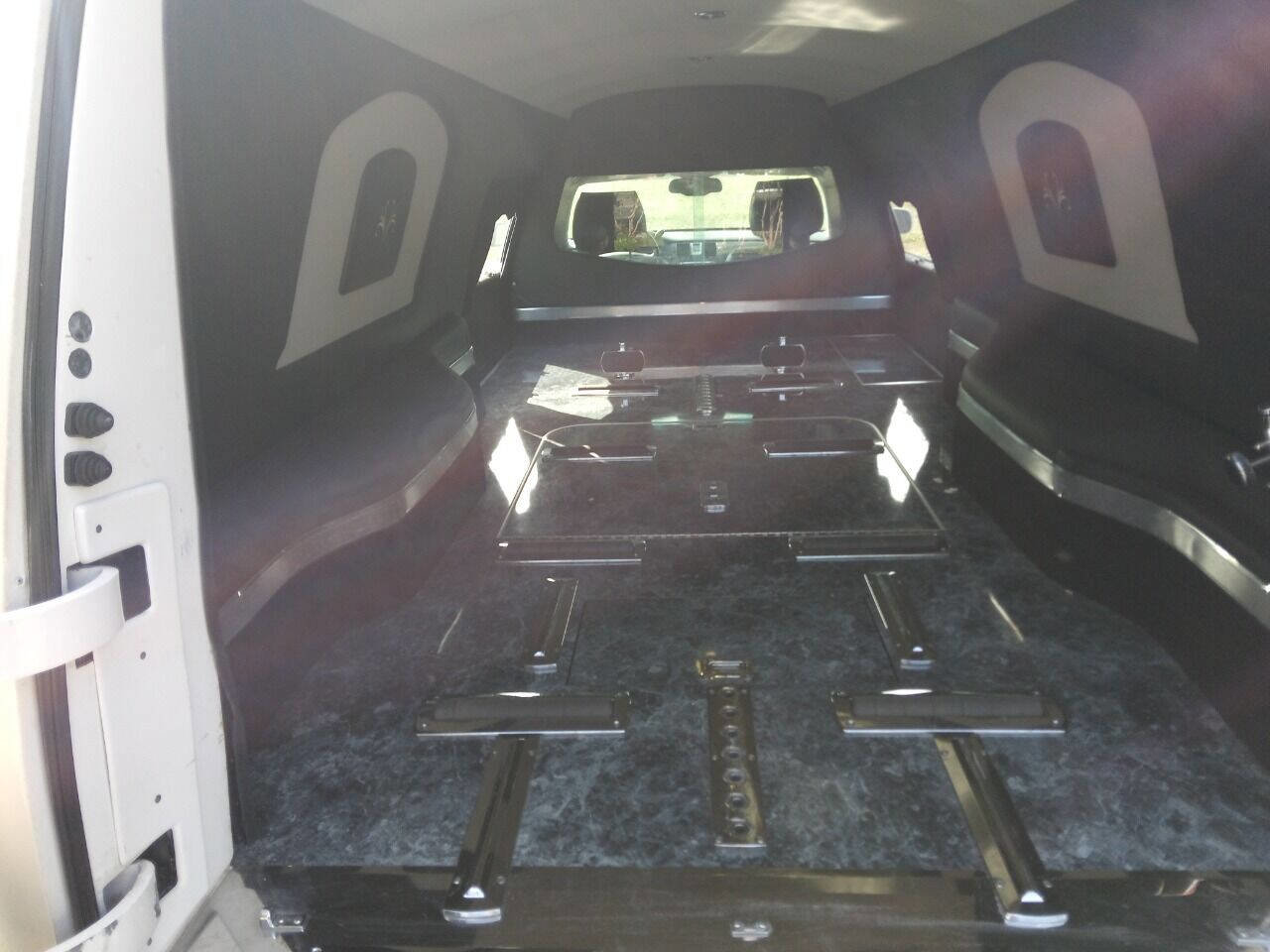 Used 2011 Cadillac DTS Limousine image 11