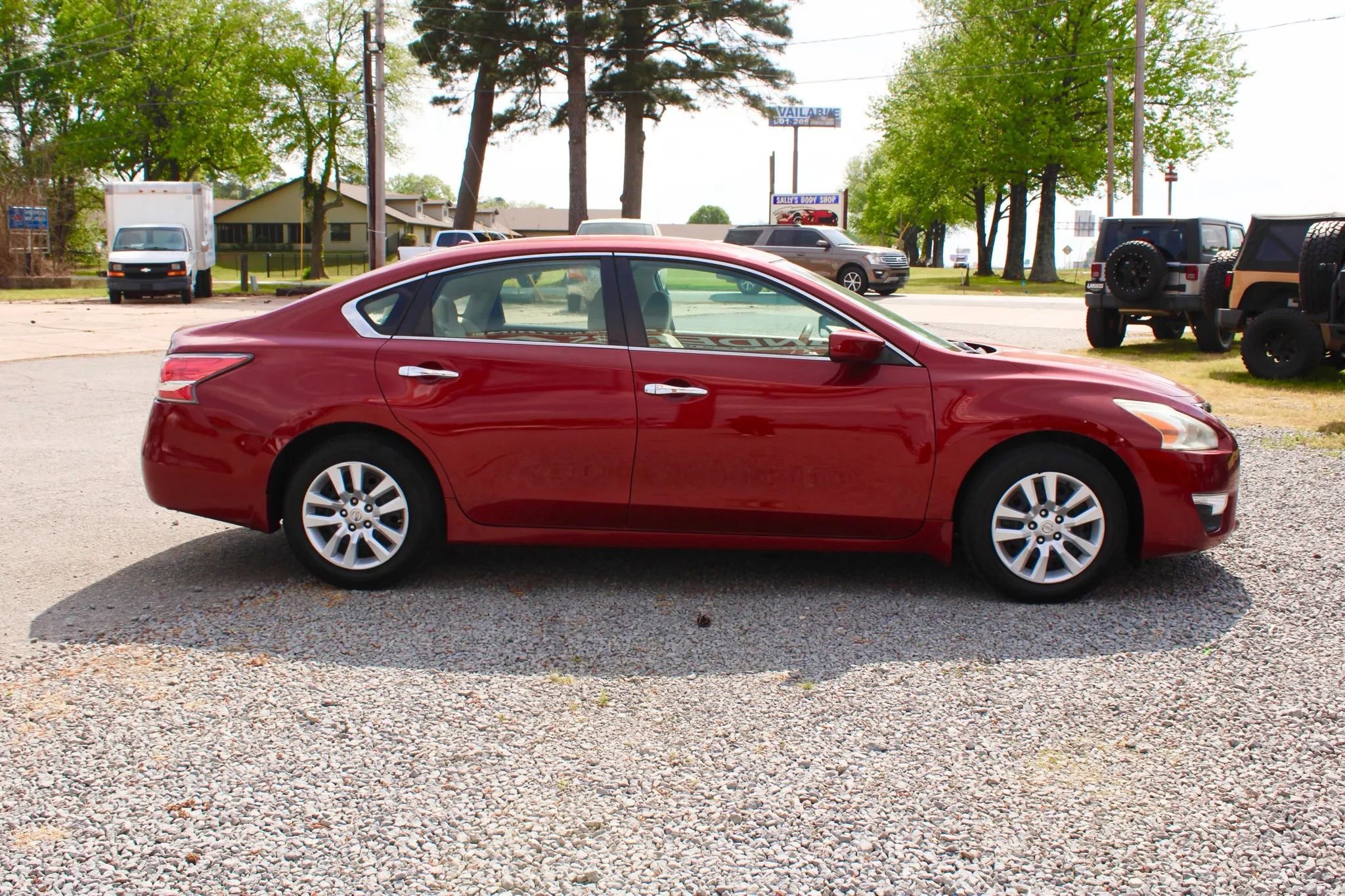 Used 2014 Nissan Altima 2.5 S w/ Display Audio Package image 6