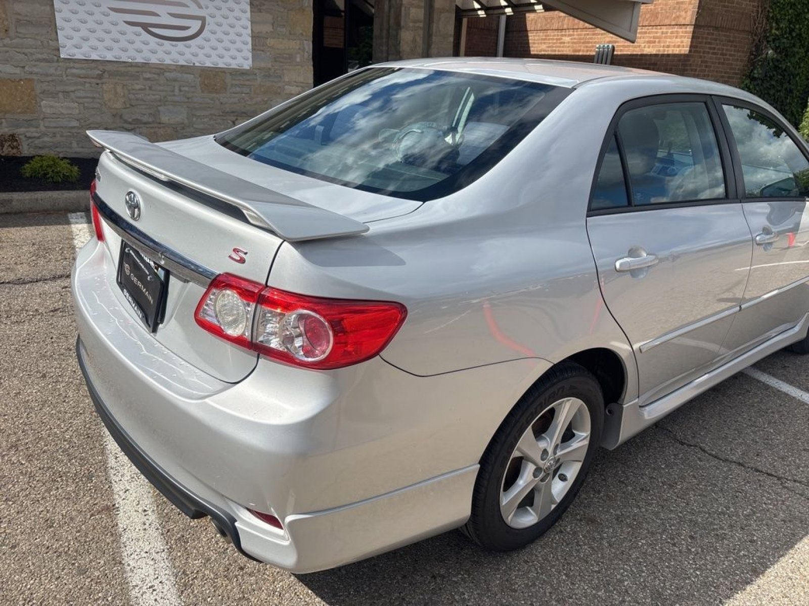 Used 2013 Toyota Corolla S FWD image 6
