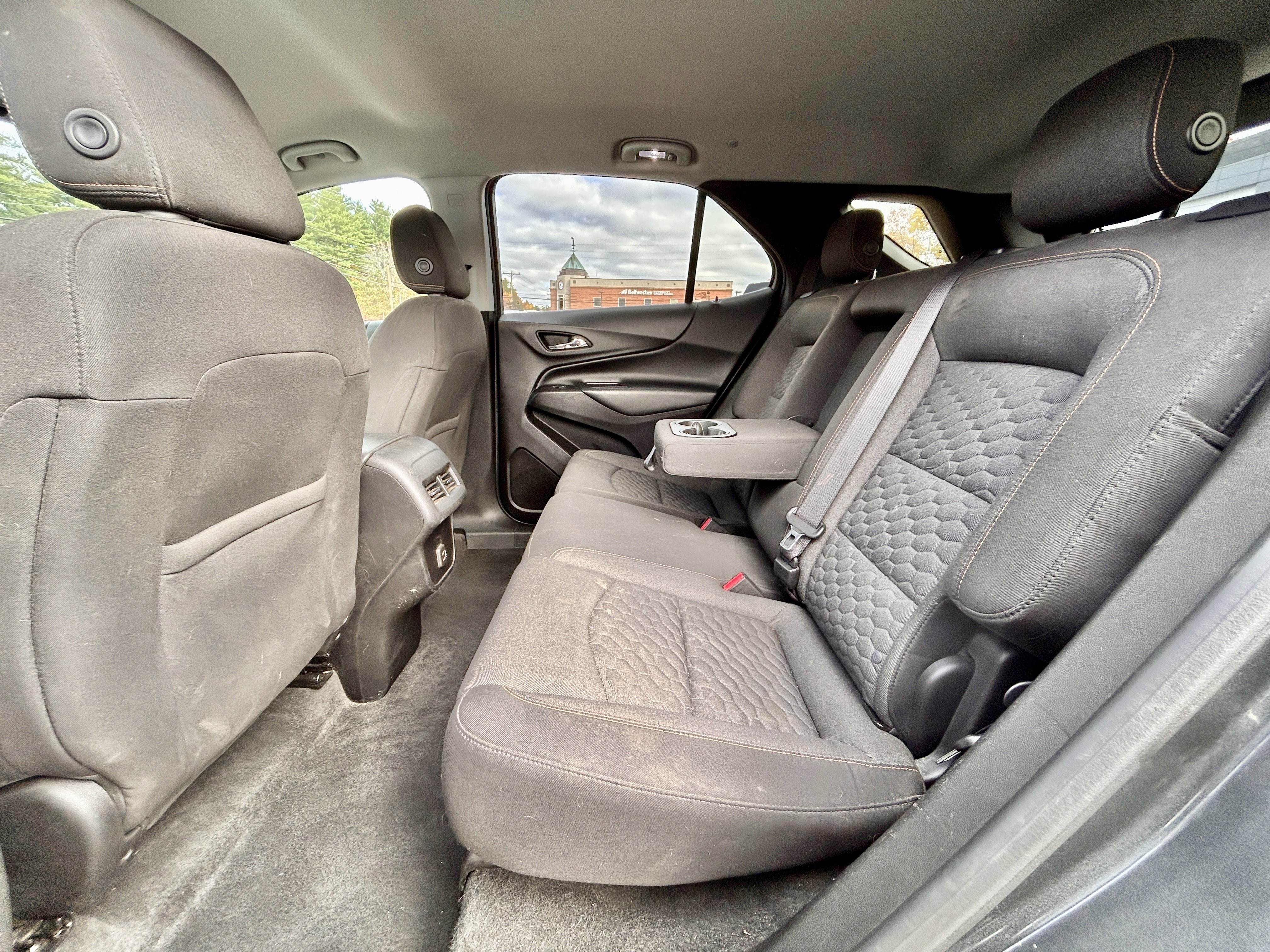 Used 2019 Chevrolet Equinox LT image 34