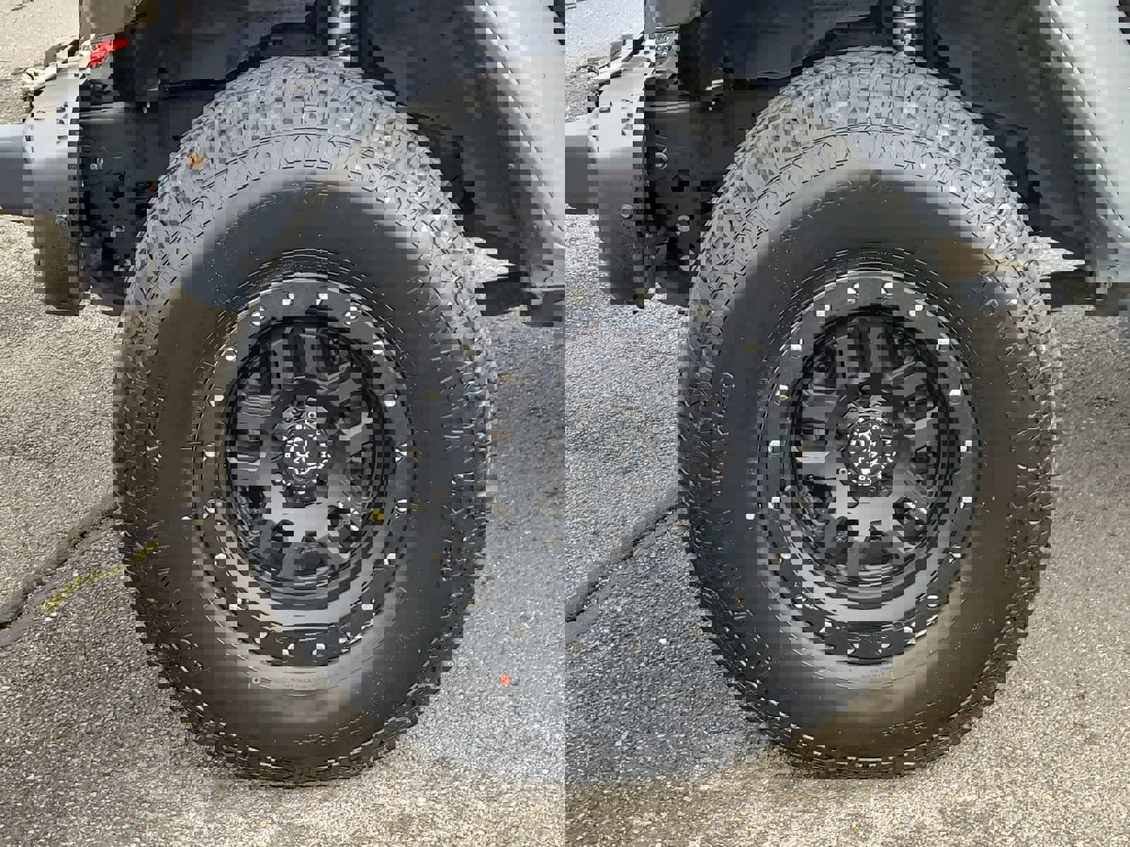 Used 2021 Jeep Gladiator Rubicon image 16