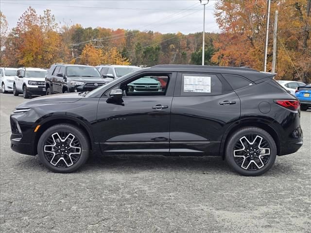 New 2025 Chevrolet Blazer RS w/ Driver Confidence II Package image 18