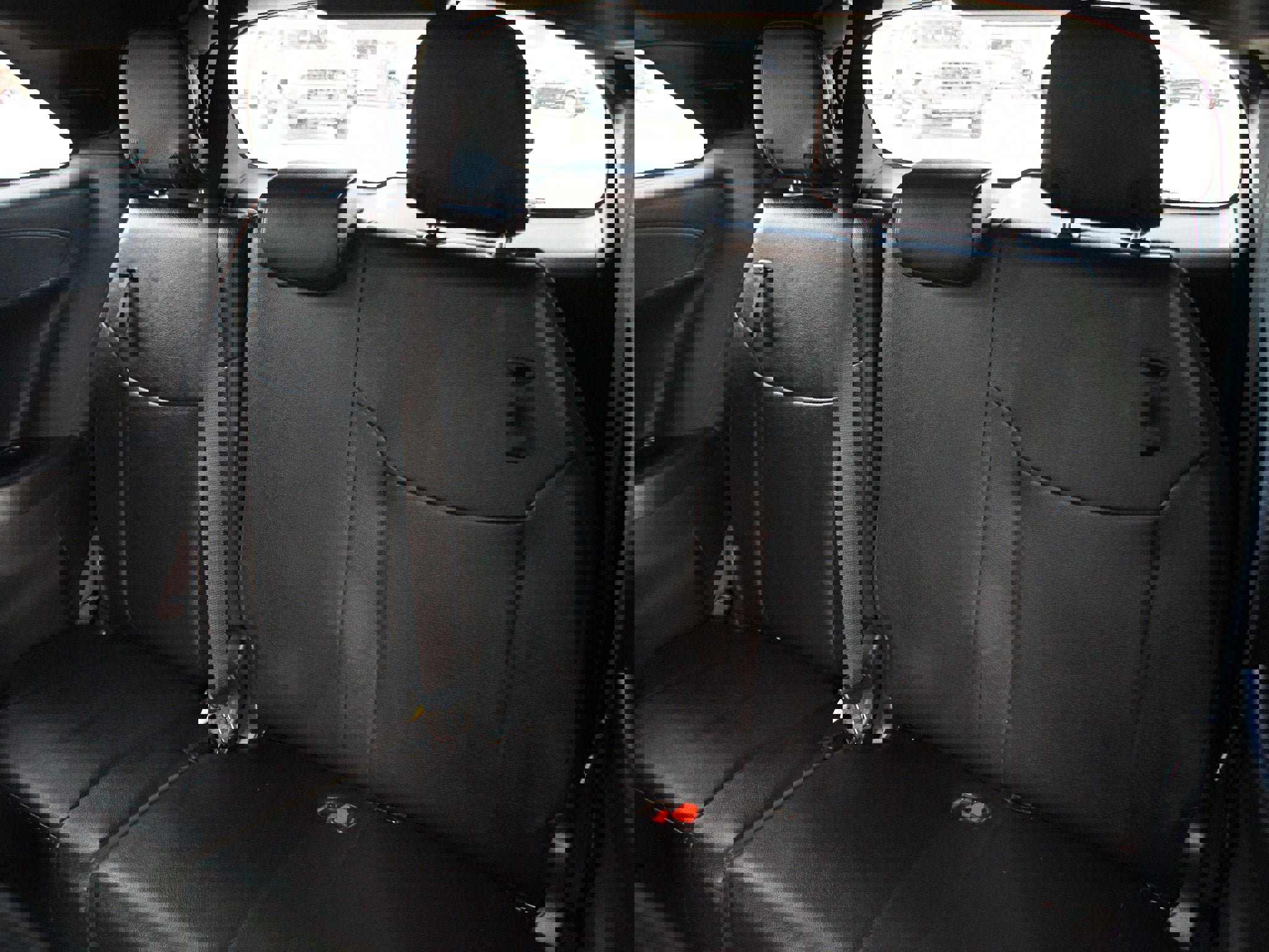 Used 2025 Toyota Sienna XSE w/ XSE Plus Package image 16