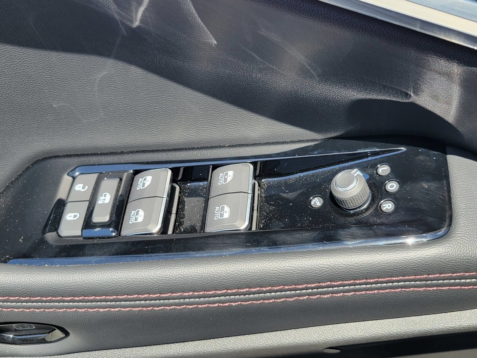 New 2025 Jeep Wagoneer S Limited AWD/4WD image 23