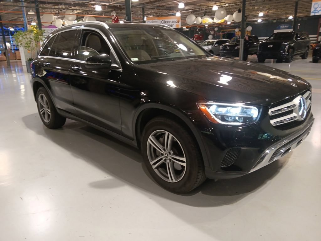 Used 2020 Mercedes-Benz GLC 300 4MATIC image 9