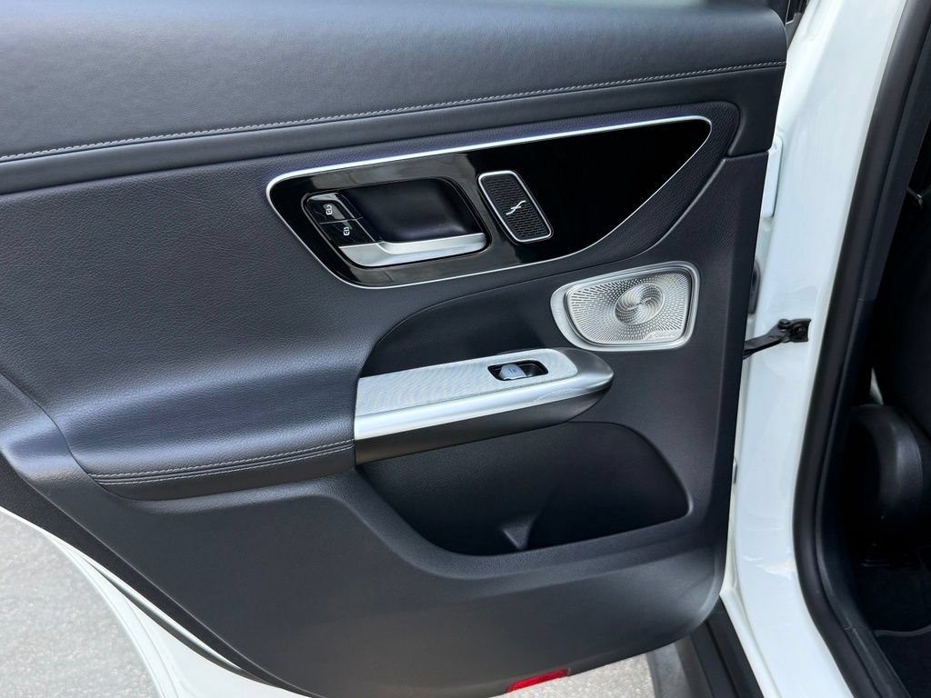 Certified 2024 Mercedes-Benz GLC 300 4MATIC image 25