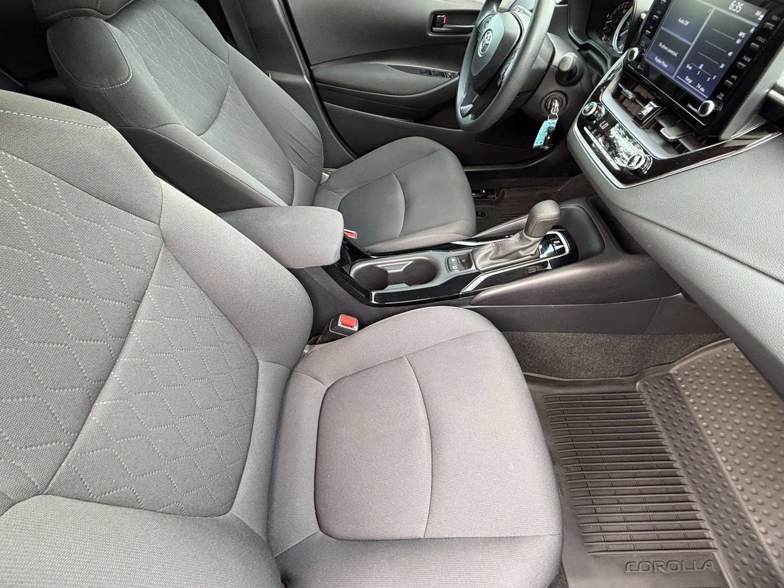 Certified 2022 Toyota Corolla LE FWD image 27