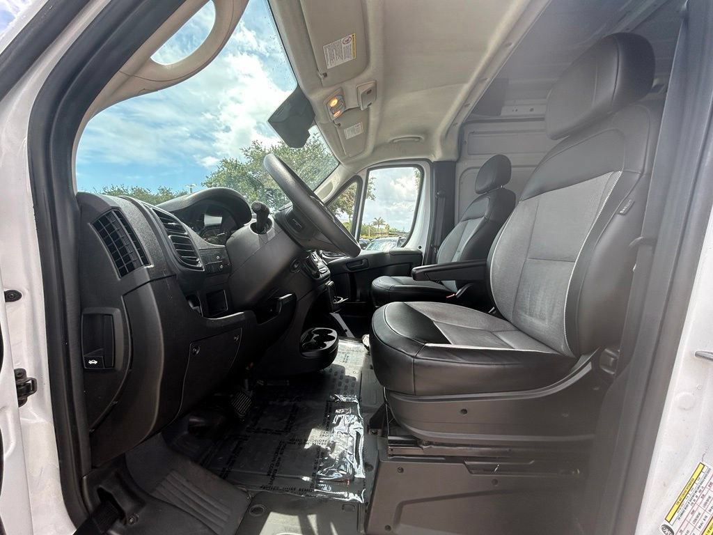 Used 2023 RAM ProMaster 2500 FWD image 11