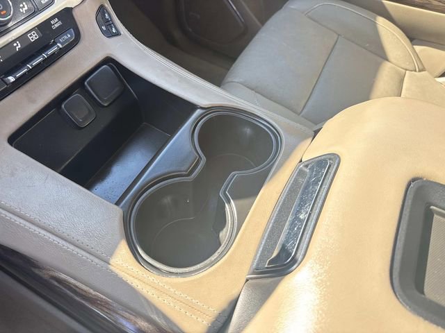 Used 2018 GMC Yukon SLT image 32