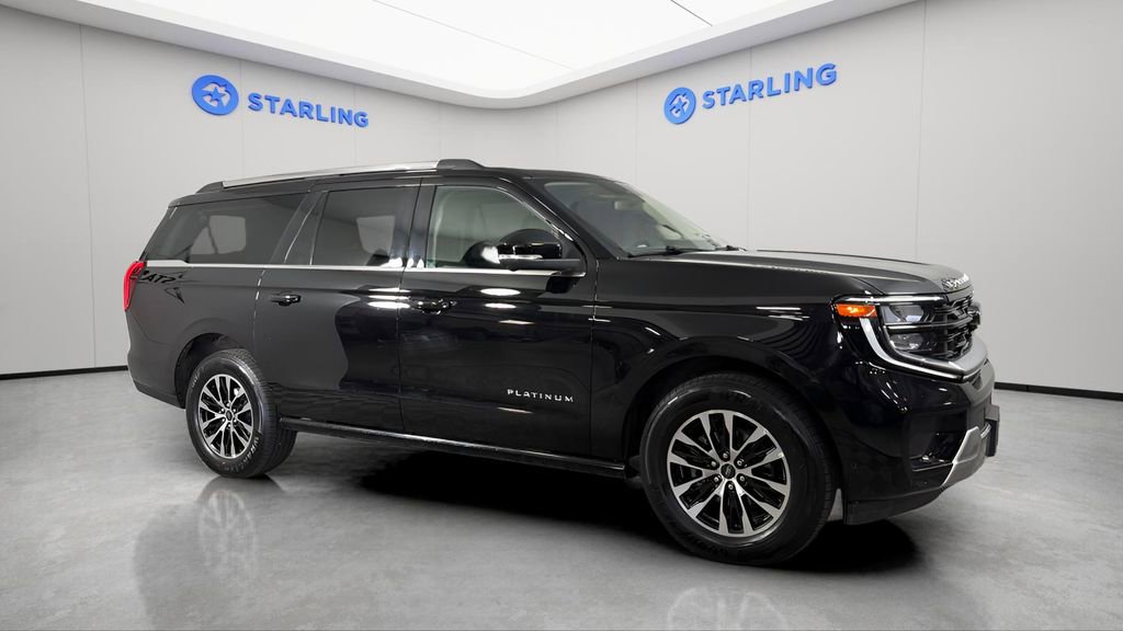 Used 2025 Ford Expedition Max Platinum AWD/4WD image 13