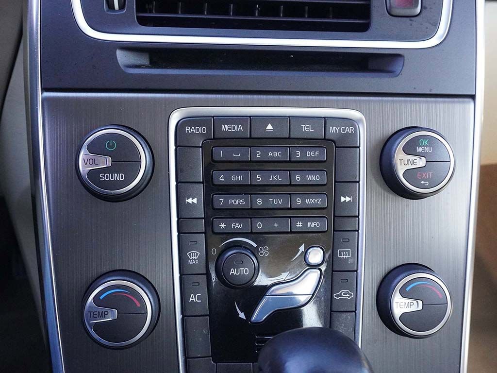 Used 2012 Volvo S60 T5 image 35