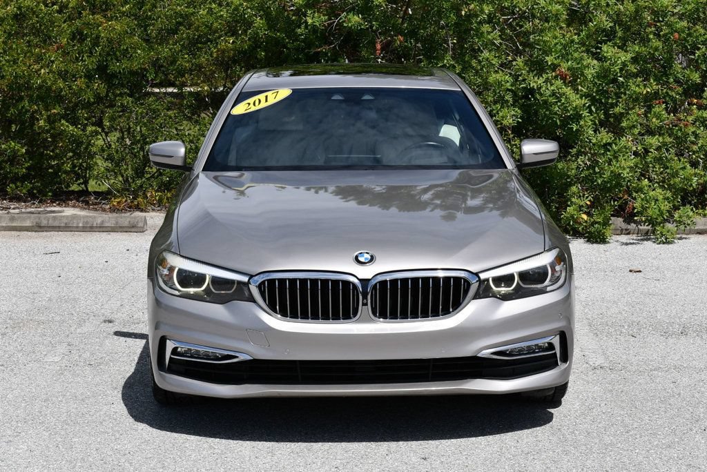 Used 2017 BMW 530i RWD image 36